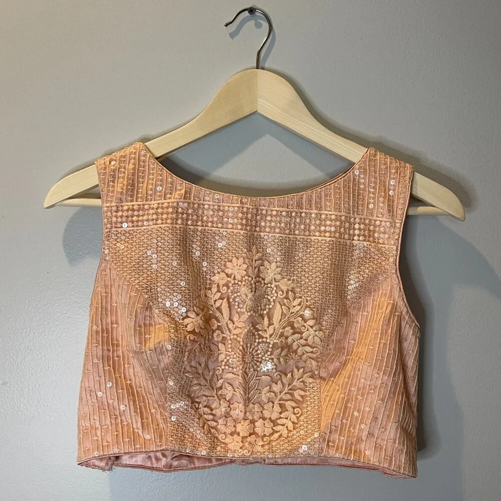 Peach Lehenga for Indian Wedding - Picture 3 of 16